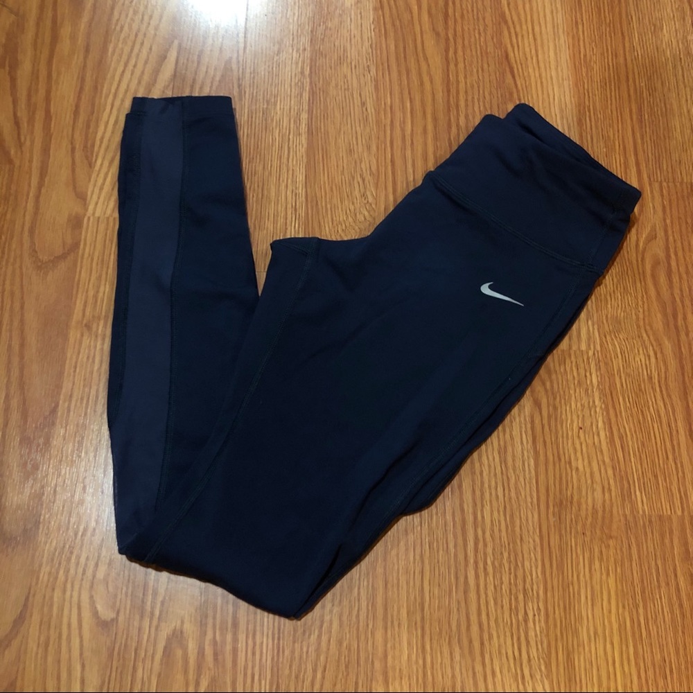 Nike High-Waisted Leggings
